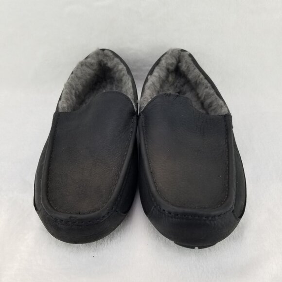 ✅UGG Ascot Black Leather Gray Sheepskin Lined Moc Toe Slippers Men’s 13 Comfort - Picture 8 of 12
